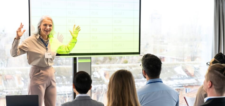 What are the Benefits of Presenting at a Conference