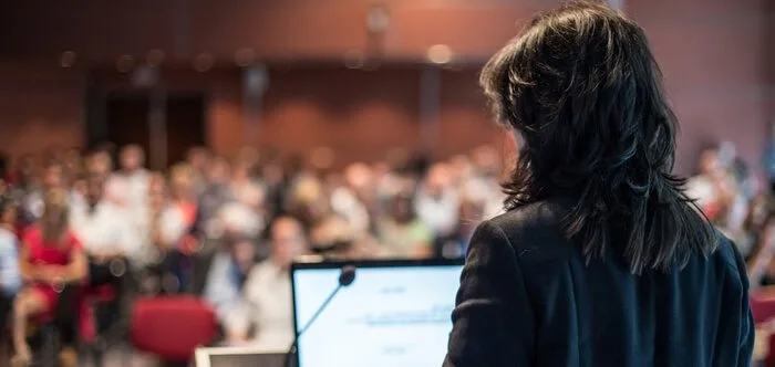 Essential Tips to Maximize Your Conference Journey