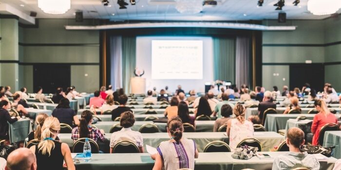 Advantages of an appealing Conference Hall or Room