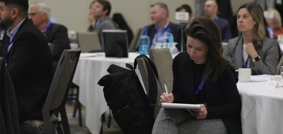 What Are the Best Ways to Take Notes During a Conference