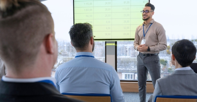 Best Time of Year to Attend Advertising Conferences in Toronto