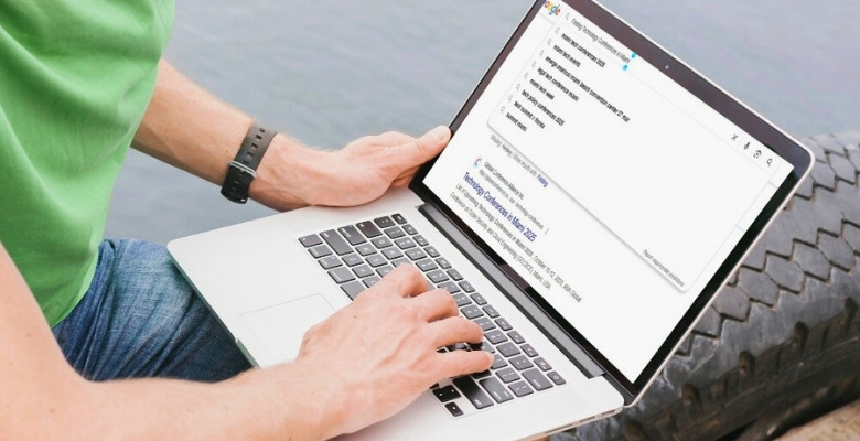 Simple Search Terms to Use Online for Finding Technology Conferences in Miami